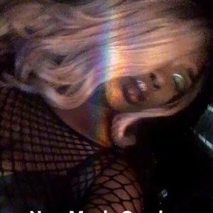 Meet your Posher, Skyla